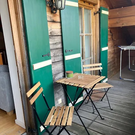 Gemuetliche Dachgeschosswohnung Mit Balkon Apartament *