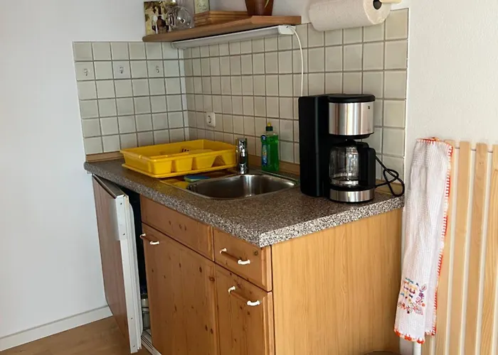 Gemuetliche Dachgeschosswohnung Mit Balkon Apartment *
